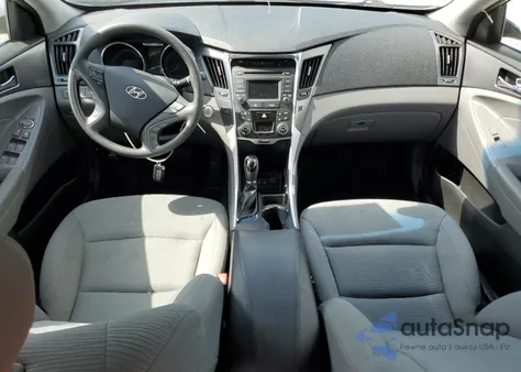 2014 Hyundai Sonata Hybrid from USA, damaged, VIN KMHEC4A48EA116873